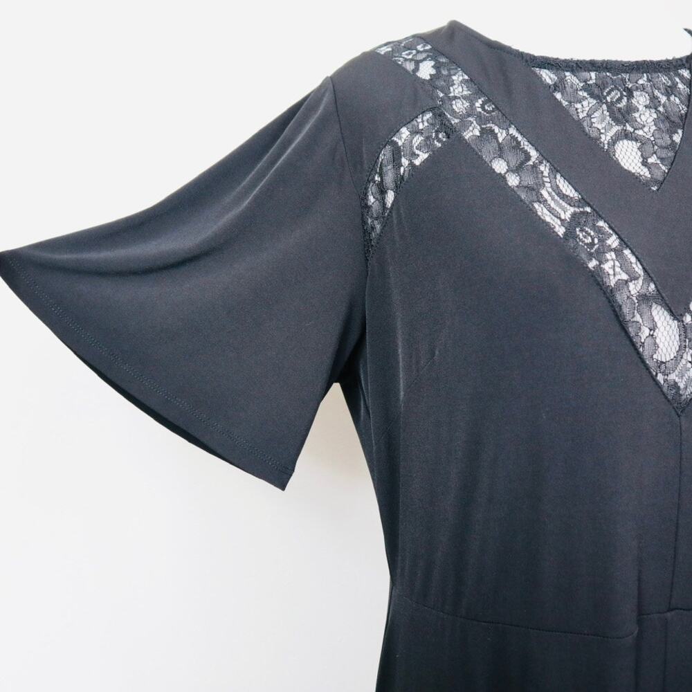 NWT ASOS CURVE Size 16 Maxi Dress V Neck Lace Flutter Sleeve Black - Picture 4 of 12